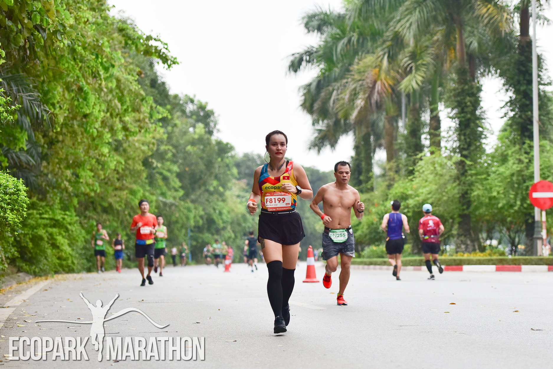 [VIDEO] Ecopark Marathon 2019 sẽ kém xinh tươi nếu thiếu họ